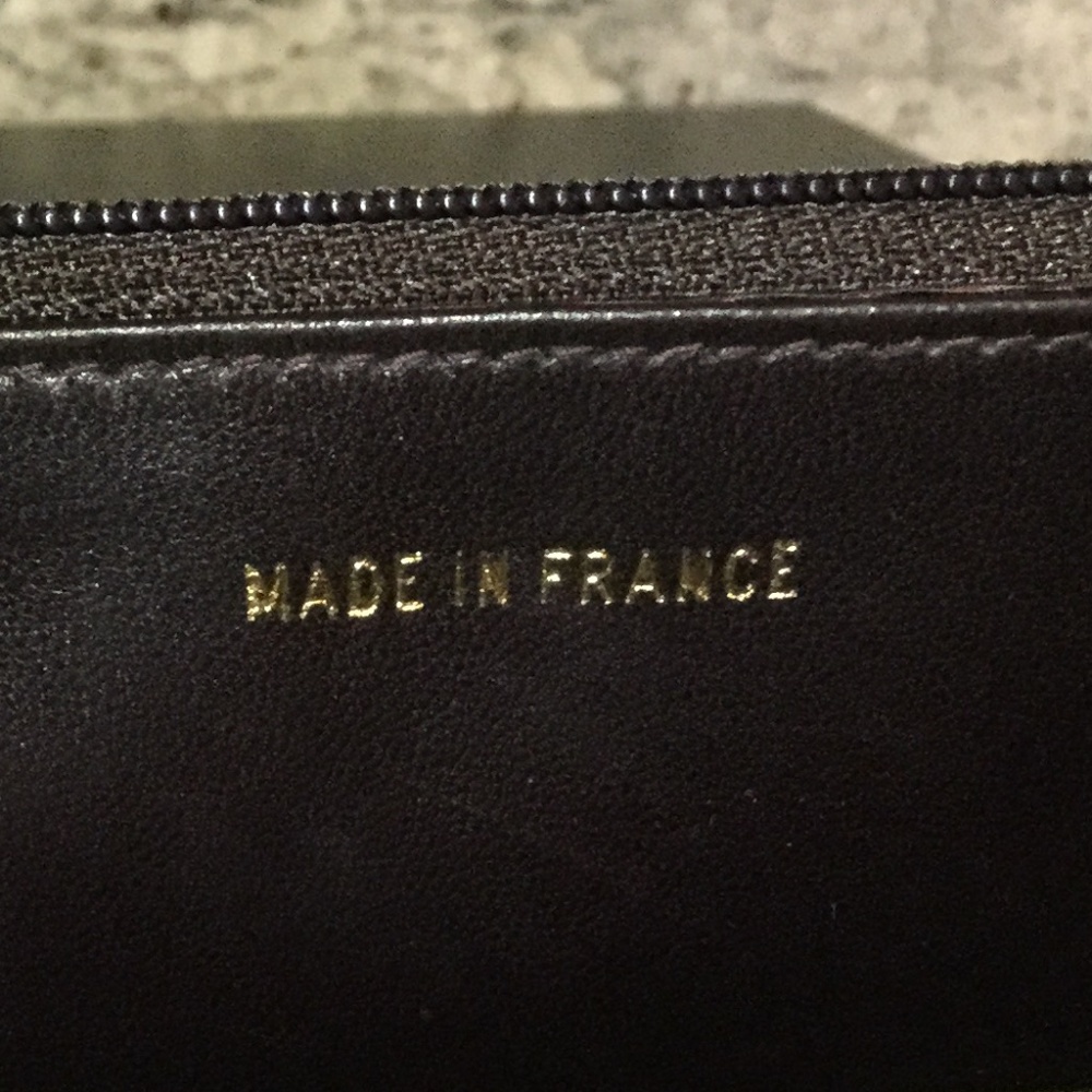 SOLD - Chanel Timeless Wallet on Chain - Authentic - Picture 3 of 8